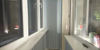 Внутренняя отделка балкона евро-вагонкой под покраску, балкон 3м
